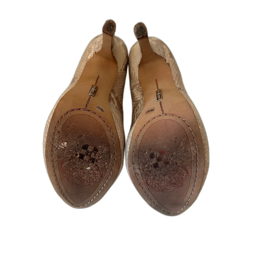 Vince Camuto 7m vince